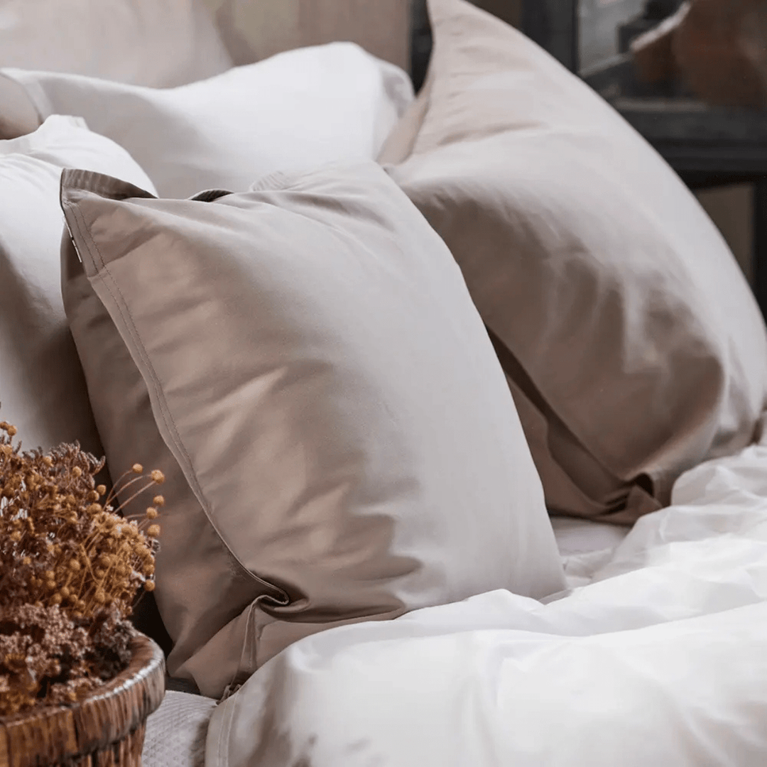 Gripsholm Påslakanset Bambu Solid med 2st örngott Care of Beds