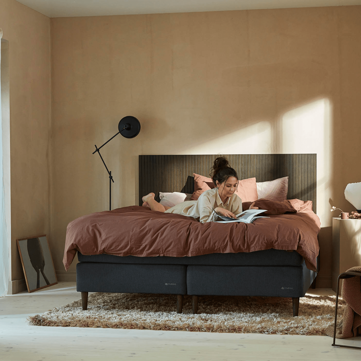 Hilding Vägghängd Trä Sänggavel Care of Beds