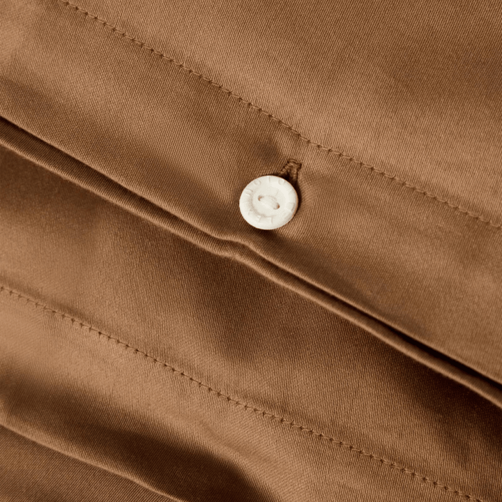 Lexington Fudge Solid Cotton Sateen Påslakanset Care of Beds