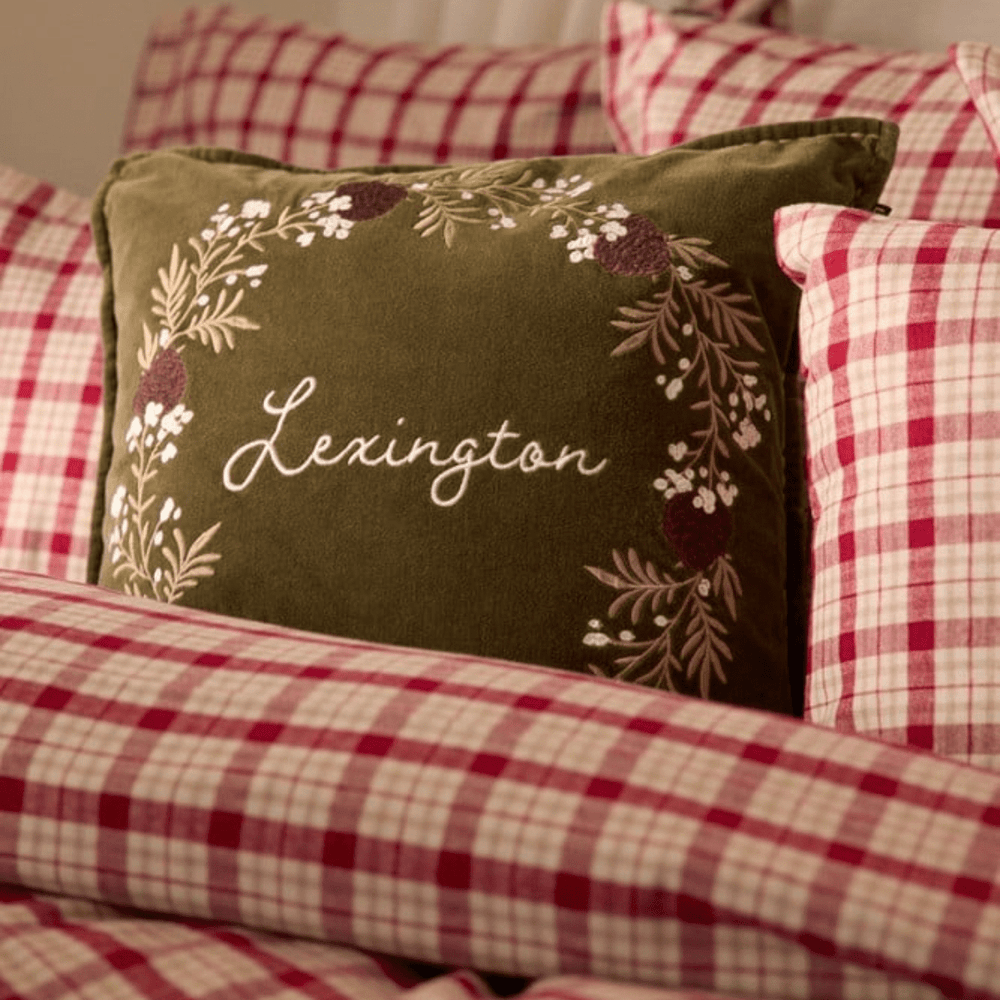 Lexington Wreath Organic Cotton Velvet | Kuddfodral | Care of Beds