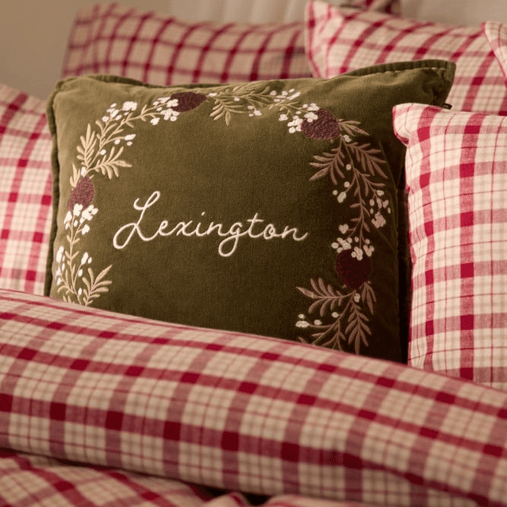 Lexington Wreath Organic Cotton Velvet | Kuddfodral | Care of Beds