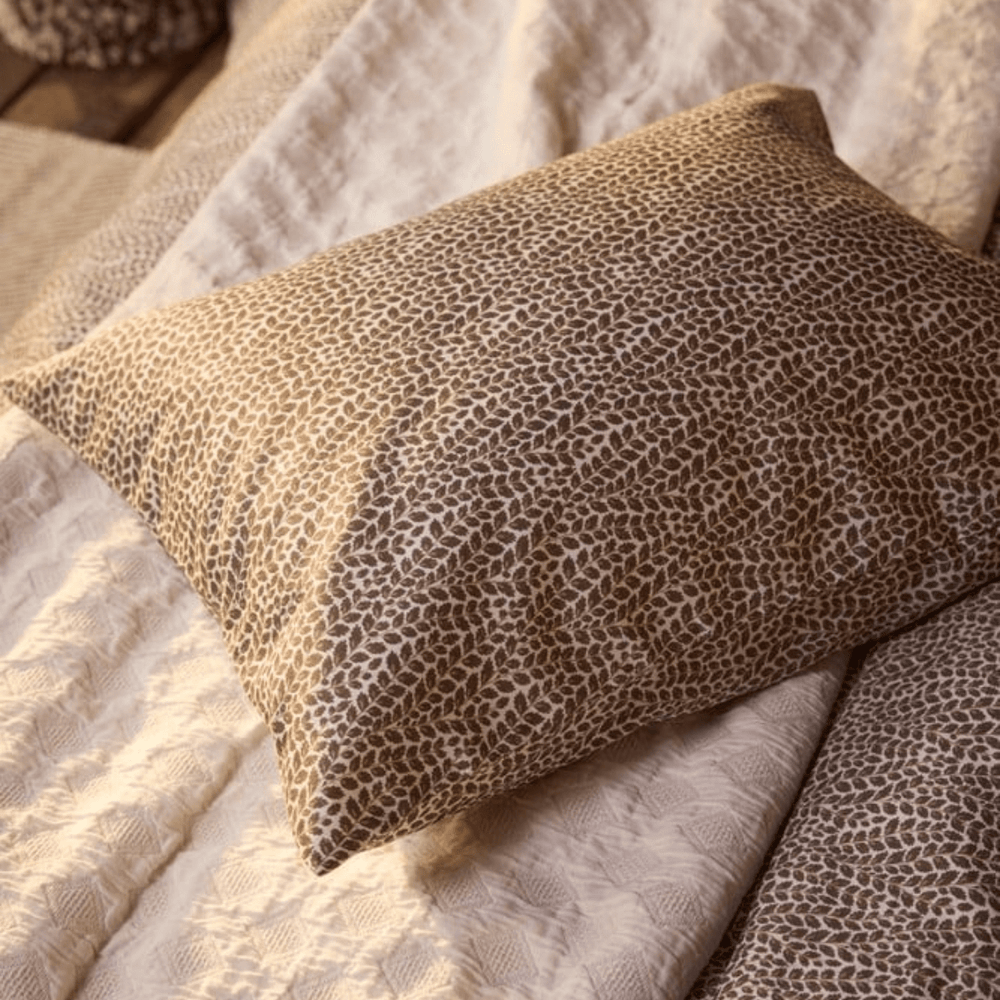 Lexington Leaf Vines Printed Cotton Sateen Påslakanset Care of Beds