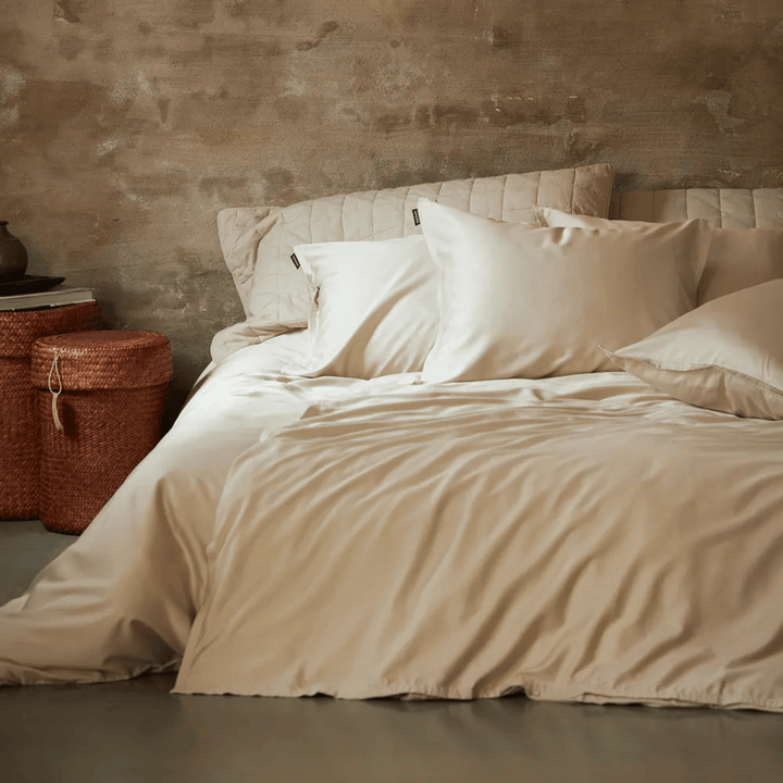 Gripsholm Påslakanset Bambu Solid med 2st örngott Care of Beds