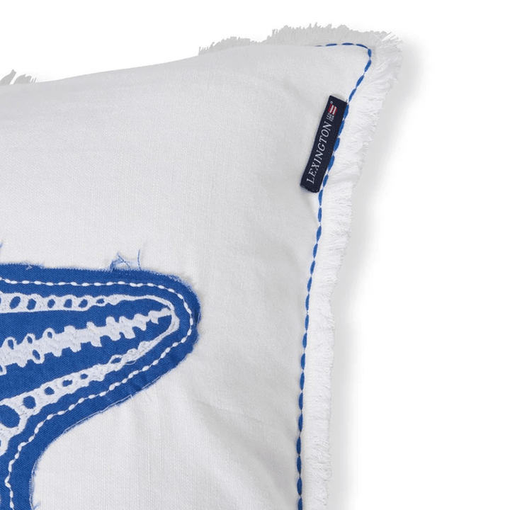 Lexington Summer Embroidered Patch Kuddfodral Care of Beds