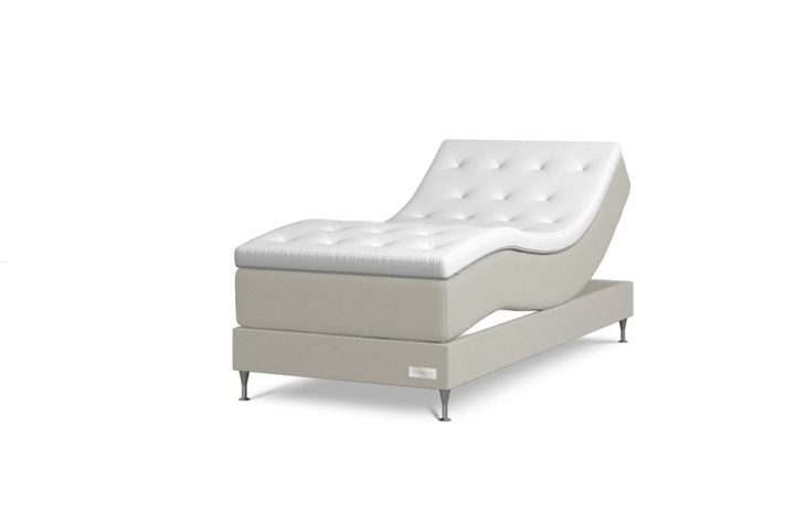 Nordic Beds Åhus 1004 Ställbar Säng ALL-INCLUSIVE Paket Care of Beds