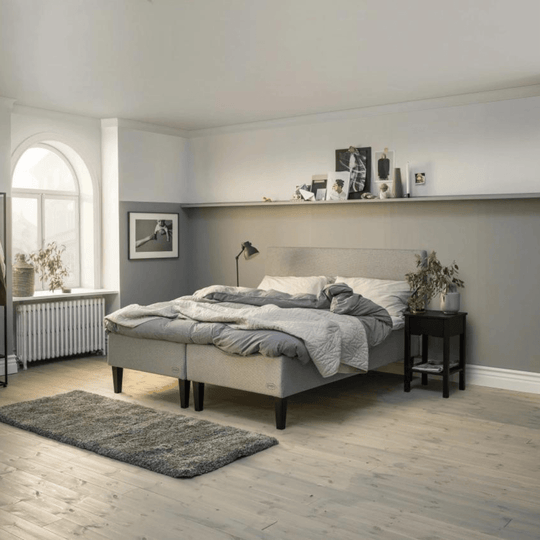 Jensen Diplomat Ramsäng Care of Beds